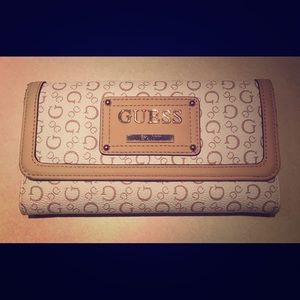 Guess wallet